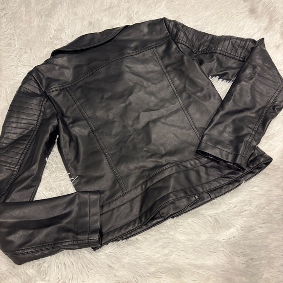 Melrose and Market Women's Black Vegan Leather Moto Jacket XS - Picture 9 of 11
